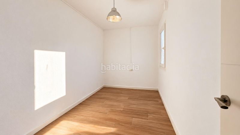 Foto f3819aa4-14d2-4ccc-8253-51c70e8cf779. Ático piso con dos terrazas privadas y mucho carácter en archiduque en Palma de Mallorca