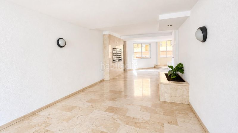Foto 6cd026cc-e68d-4005-89b1-b43ce11887b5. Piso  con terraza en segunda línea de mar en Palmanova en Calvià