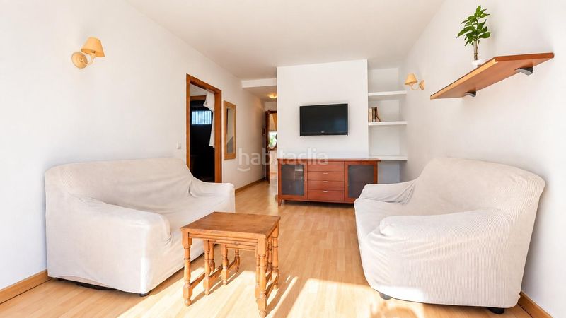 Foto a5d148e9-b9bd-470e-901e-76ffc4741320. Piso  con terraza en segunda línea de mar en Palmanova en Calvià