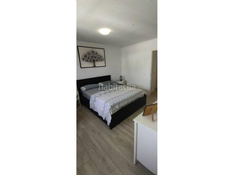 Foto c0c56a4d-4954-494b-910f-7b84537211ea. Casa aparellada amb aparcament a Costa del Silencio Arona