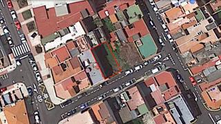 Terreno residencial en Presbiterio padron acosta 4. Parcela urbana con proyecto de obra