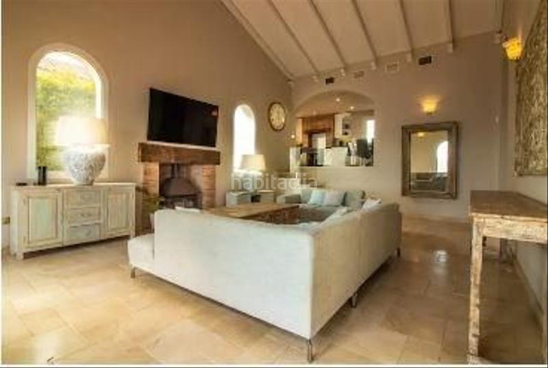 Foto 2c8e64a0-783f-4342-998c-876f822e9a69. Chalet en del risco 44 viva en el estilo de vida mediterráneo en Manilva