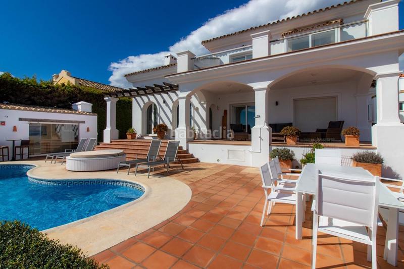 Foto e6f94210-7578-4e72-9d3a-f655c3da59c5. Chalet en del risco 44 viva en el estilo de vida mediterráneo en Manilva
