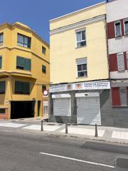 Business premise in Moises 2. Oportunidad única en tamaraceite! local comercial en venta