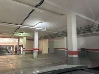 Autoparkplatz in Cornical 7. Oportunidad complejo el barranco