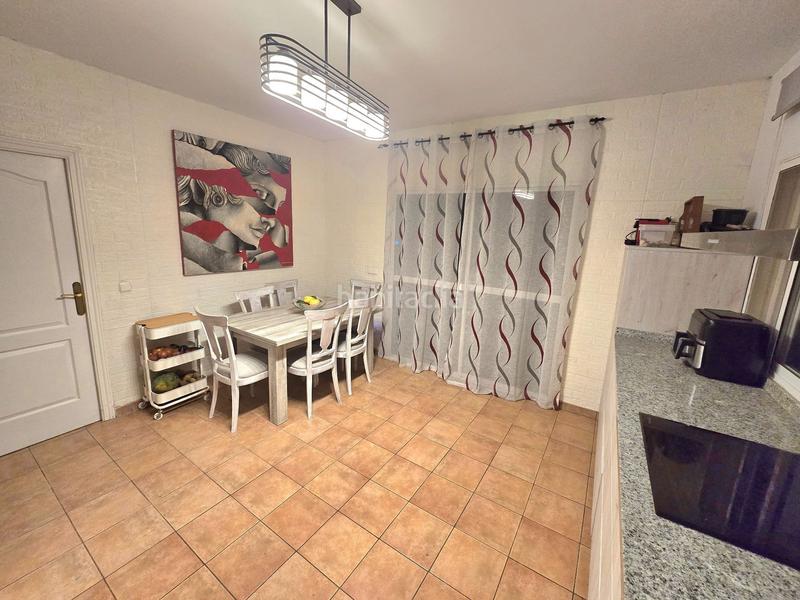 Foto 10110d09-b0a5-4fdf-8124-898fefd06cb1. Casa in la charca 13 in Coín