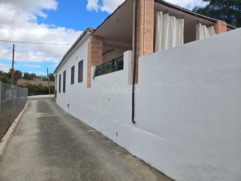 Foto 7f944aa5-c361-4e4e-b076-8726a05f76af. Casa in la charca 13 in Coín