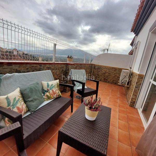 Foto 1927506e-802d-47b9-85d4-edb279adf9f7. Casa a schiera in puerta de hierro 22 in Coín