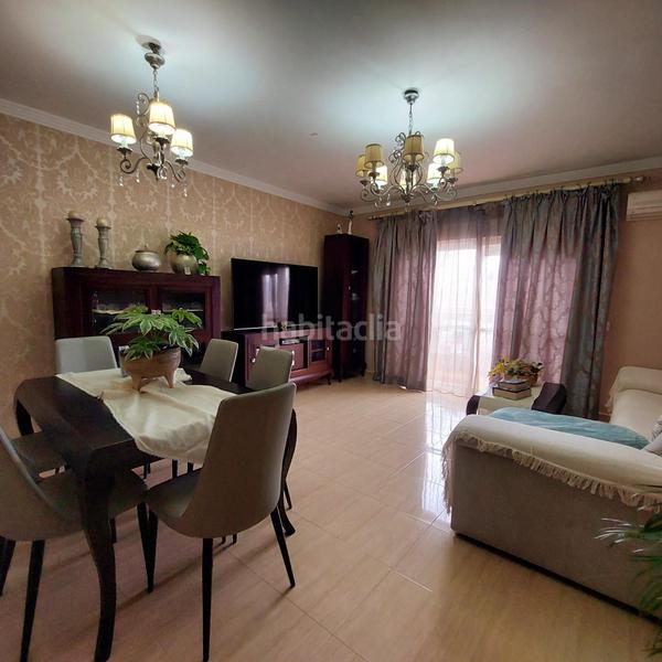 Foto 9716d4ad-8c03-45cb-b781-9e292cbc2464. Casa a schiera in puerta de hierro 22 in Coín