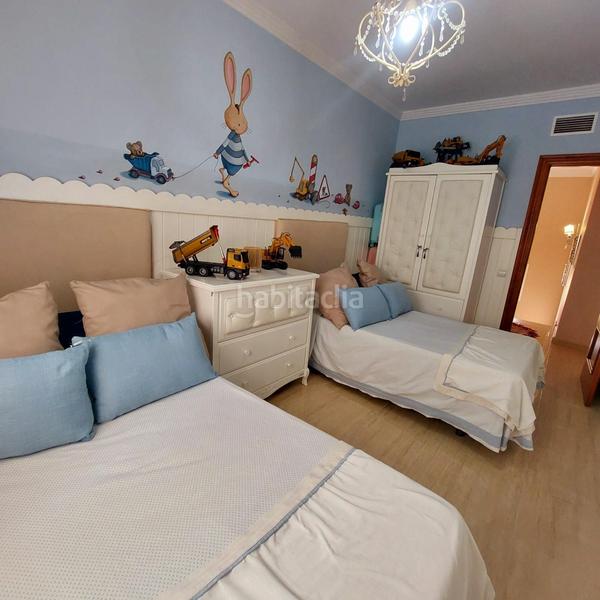 Foto e8cb6bc3-e7df-476b-9ab7-1a5c883a3982. Casa a schiera in puerta de hierro 22 in Coín