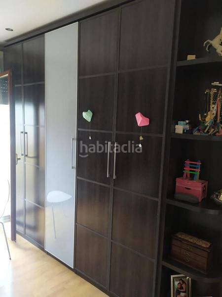 Foto 37c10903-064b-4958-927b-72f282ca56bd. Casa  independiente con terraza, bodega y garaje para dos vehículos .
se encuentra ubicada en la zona centro del municipi en Alagón