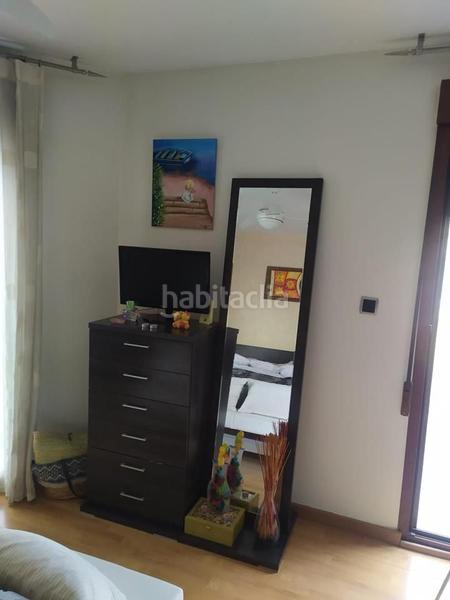 Foto 7a64792c-d82d-408d-8cc8-f4058c6e8d1d. Casa  independiente con terraza, bodega y garaje para dos vehículos .
se encuentra ubicada en la zona centro del municipi en Alagón