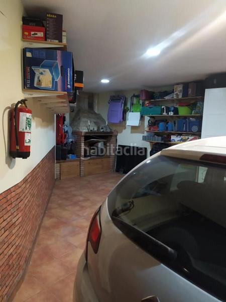 Foto 89f714e1-3567-46f9-be12-98ea9617f15b. Casa  independiente con terraza, bodega y garaje para dos vehículos .
se encuentra ubicada en la zona centro del municipi en Alagón