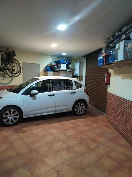 Foto d7dcb480-4800-4a25-8d0f-125de72dbe2b. Casa  independiente con terraza, bodega y garaje para dos vehículos .
se encuentra ubicada en la zona centro del municipi en Alagón