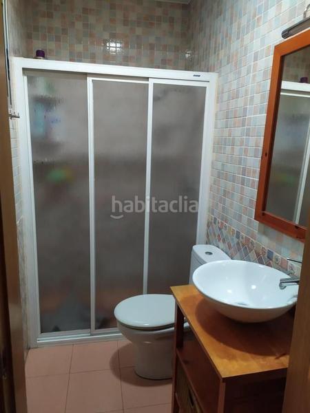 Foto f7d6372f-77c4-4777-93ee-287197fe5b46. Casa  independiente con terraza, bodega y garaje para dos vehículos .
se encuentra ubicada en la zona centro del municipi en Alagón