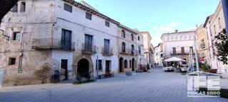 Casa a Épila. Casa palaciega en épila
