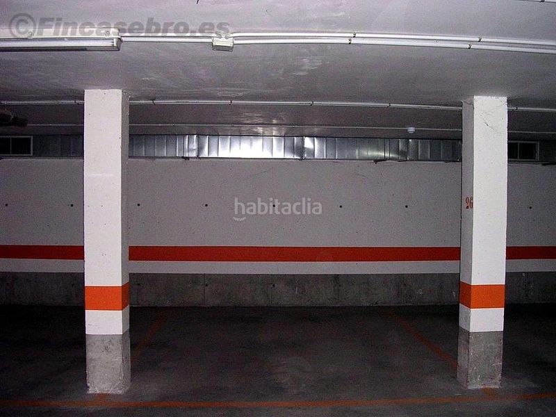 Foto 4ed01622-458c-4d93-9b7d-2cde65e0da9a. Parking coche en Alagón