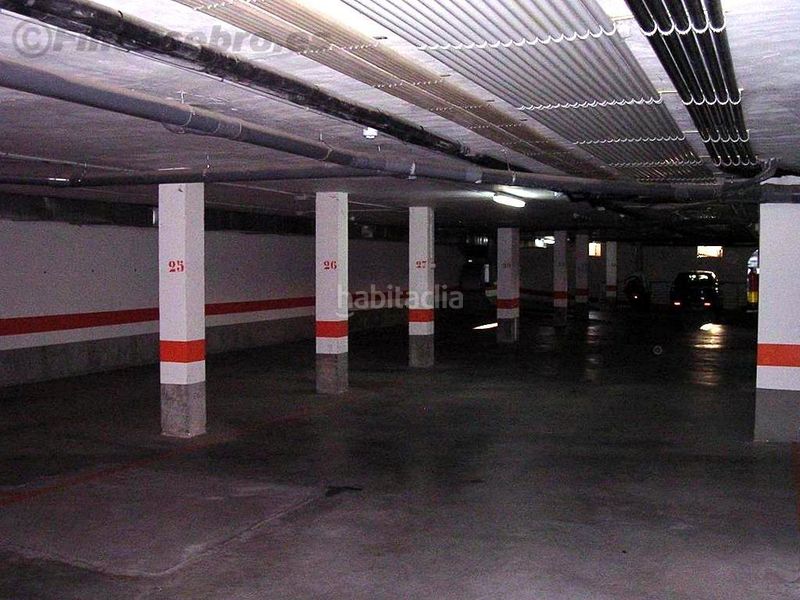 Foto e8713627-7c38-4e68-9f81-b41d608df430. Parking coche en Alagón