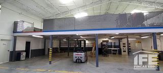 Affitto Capannone industriale in Alagón. Nave comercial en zona residencial