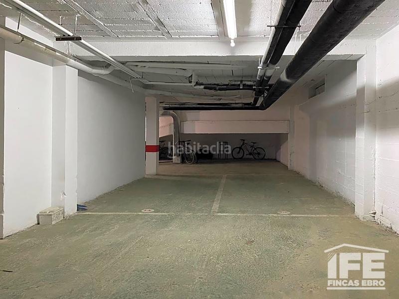 Foto 9d481799-b362-4869-9cd5-151b8375c22e. Parking coche en Alagón