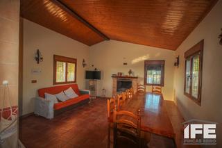 Country house in Corella