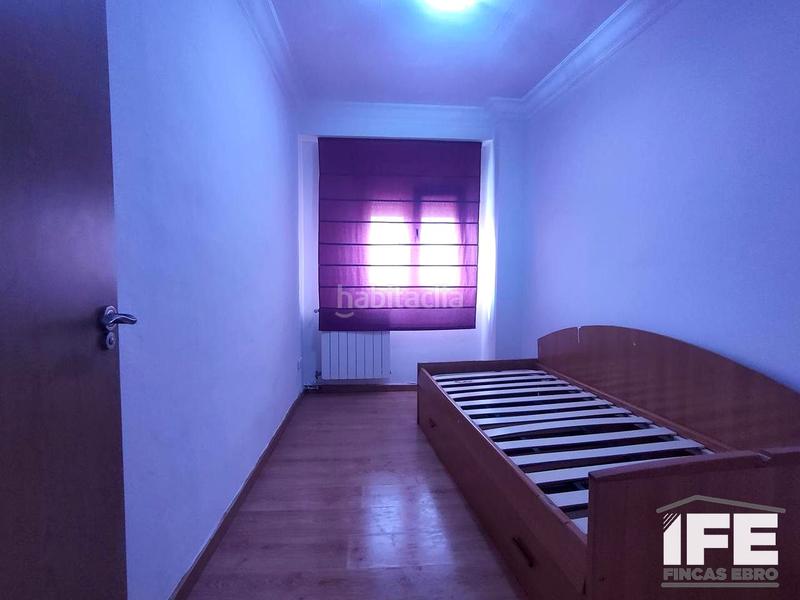 Foto bcca3f3d-6ff3-4849-b743-ef665f4f0b5e. Piso  reformado en Alagón