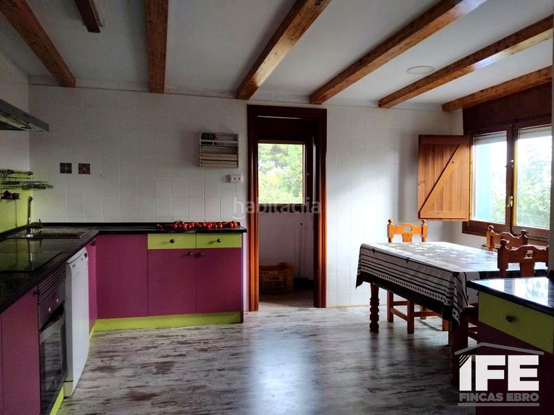 Foto 1616e5d8-8a5c-4e51-a5a3-863c0f7f6c7b. Casa amb calefacció a Grisén
