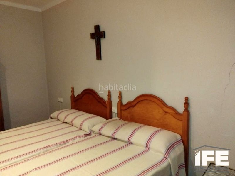 Foto 7521d7ee-88f9-49cf-8722-c37d40cdb32d. Casa  con corral en Remolinos