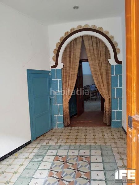Foto aca0ffad-ede7-4775-836b-635bd0544f0a. Casa  con corral en Remolinos