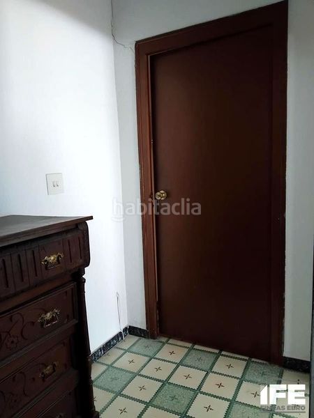 Foto eb02d062-b639-47d6-a492-09b2382f1a42. Casa  con corral en Remolinos