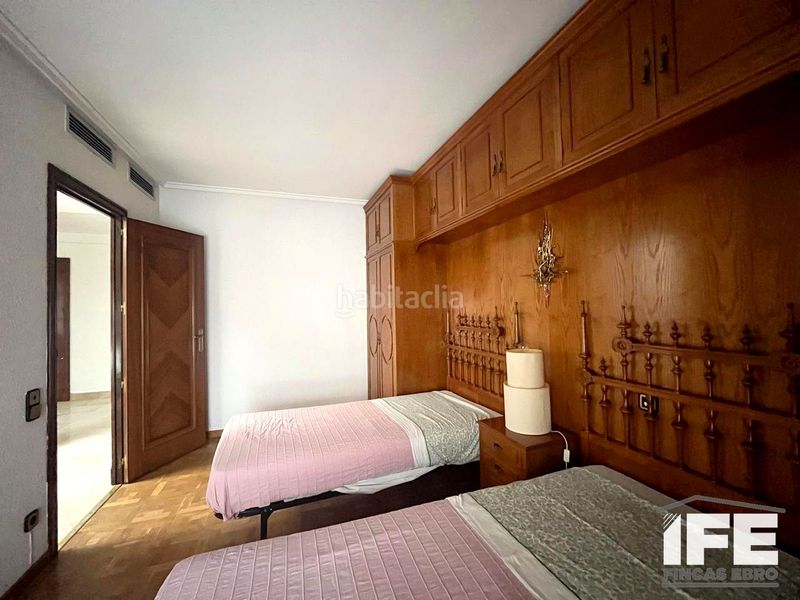 Foto 87b2a68e-3054-4d09-ab7c-03a14b1e19b6. Casa amb calefacció aparcament piscina a Boquiñeni