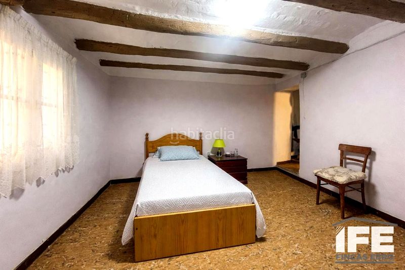 Foto 613f0c7b-9f46-4cbf-ab2d-64333230ba24. Casa amb calefacció a Bardallur