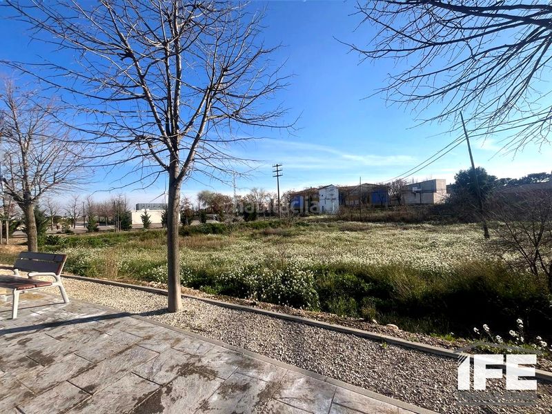 Foto e13de8f3-bfd3-4386-b165-c71dbe2f18b5. Terreny residencial a Figueruelas