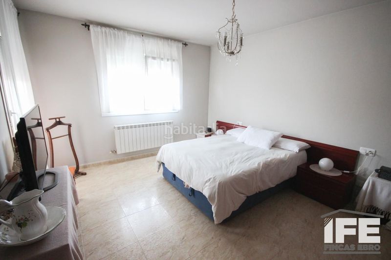 Foto 54a9ec9e-48f6-4646-98e5-590ee9abdb67. Casa a schiera con riscaldamento in Castejón