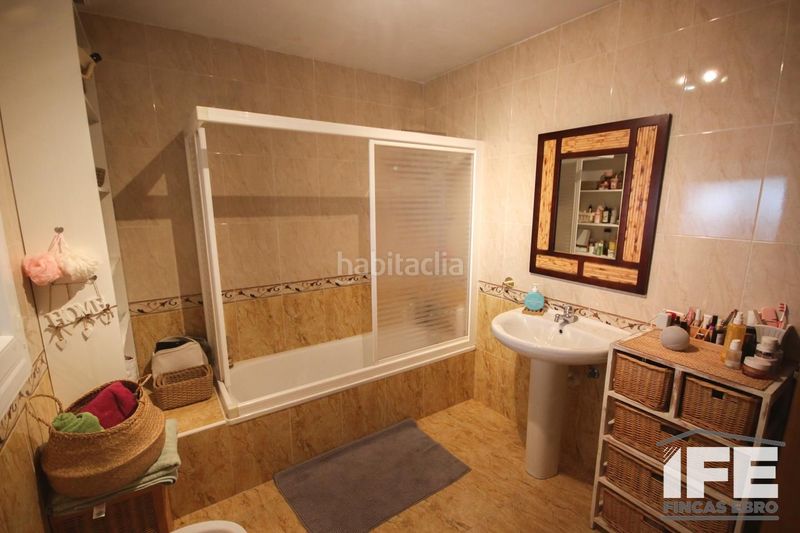 Foto a517609c-0930-460f-a8ad-a801499f0dd1. Casa a schiera con riscaldamento in Castejón
