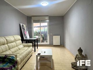 Haus in Pedrola. Adosado en pedrola con 3 habitaciones y jardín