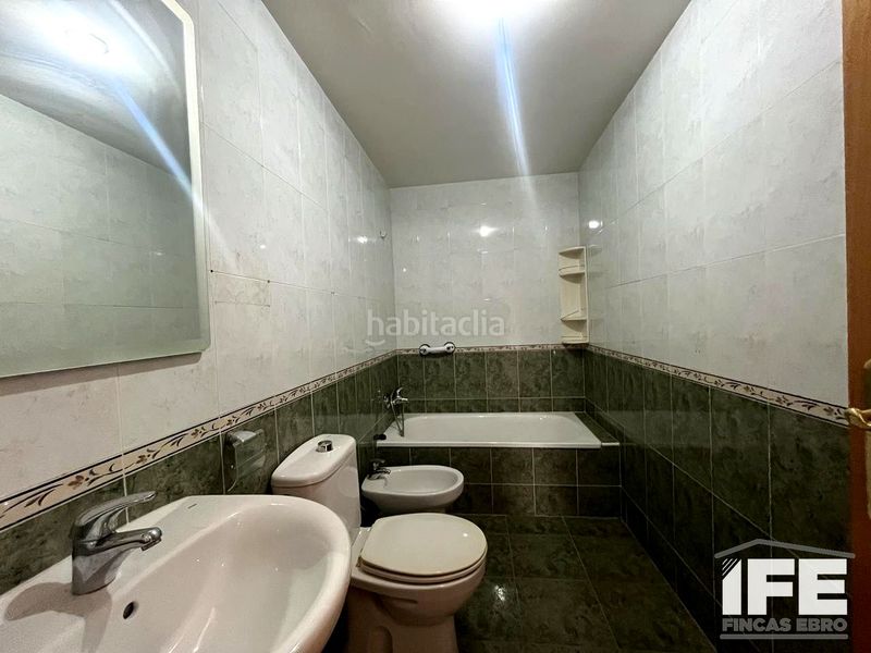 Foto cda4f6d5-c636-448e-b78d-166118764db6. Casa amb aparcament a Pedrola