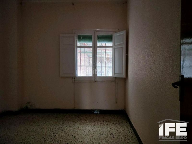 Foto 0d87afd7-21f7-4e04-9c94-5aae41be85e3. Casa amb aparcament a Alagón