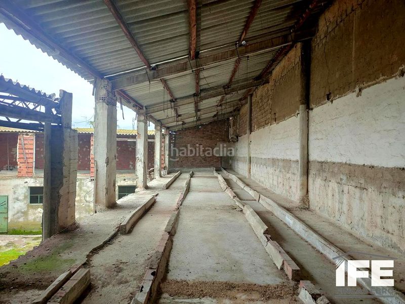 Foto 1486f7a9-88dd-4f17-9191-92e06486b6eb. Casa amb aparcament a Alagón