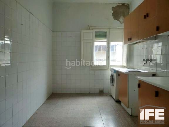 Foto 34838c01-7b74-4706-aafb-e333556c98cf. Casa amb aparcament a Alagón