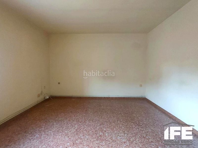 Foto 7306b387-3eb2-479d-9574-ddaeb3616ff1. Casa edificio independiente con gran potencial y rentabilidad activa en Alagón