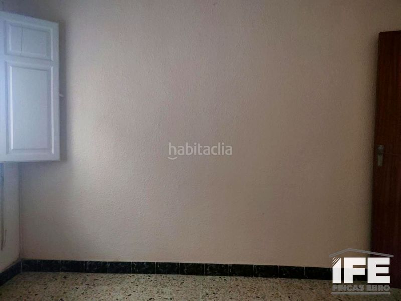 Foto 9753266d-bbaf-419a-a72d-f3f25466bf41. Casa amb aparcament a Alagón