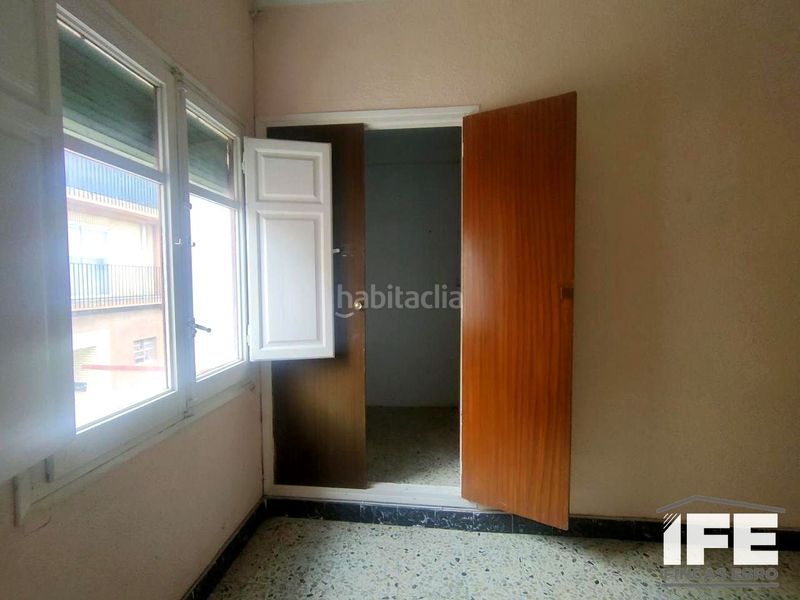 Foto b2a58f5a-f5d5-476d-b97f-5b5bd8a415c5. Casa amb aparcament a Alagón