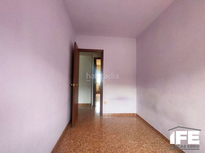 Foto cbb8aa55-f3a4-44f9-99bf-964362fcd0e6. Casa edificio independiente con gran potencial y rentabilidad activa en Alagón