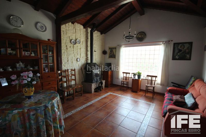Foto 2ed0bd3e-8b31-4c71-a95d-62e083b166ef. Casale con piscina in Corella