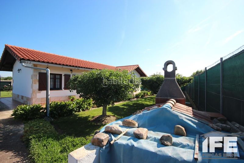 Foto 76d32654-c941-4fec-afae-45f2a4655310. Casale con piscina in Corella