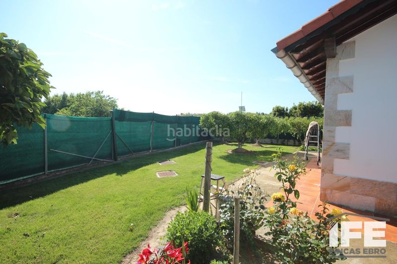 Foto c085fd05-9337-4dad-ab30-5190ee103d6c. Casale con piscina in Corella