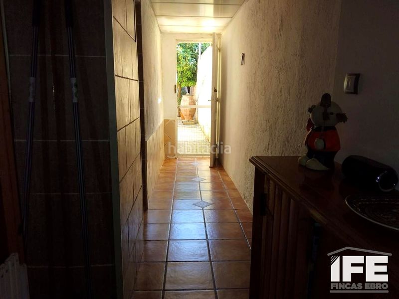 Foto 54f4d507-3f32-44c7-9126-6a4e8e6fb023. Casa amb aparcament a Remolinos