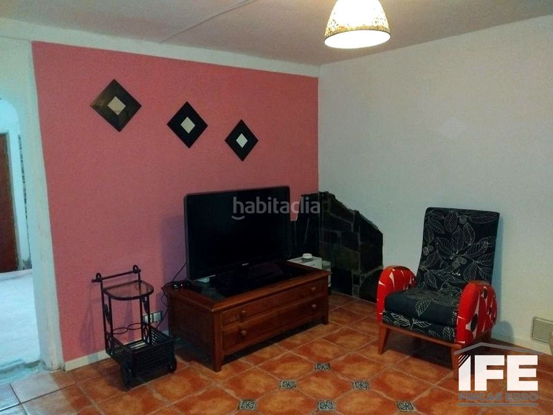 Foto 857855a7-ddbb-45ef-8340-2277d42e5756. Casa amb aparcament a Remolinos