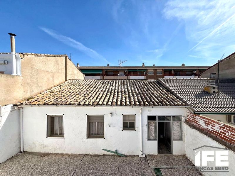 Foto 6c8258fc-ac3e-4e78-90bd-4adb2a9fa217. Casa  de planta baja en Alagón